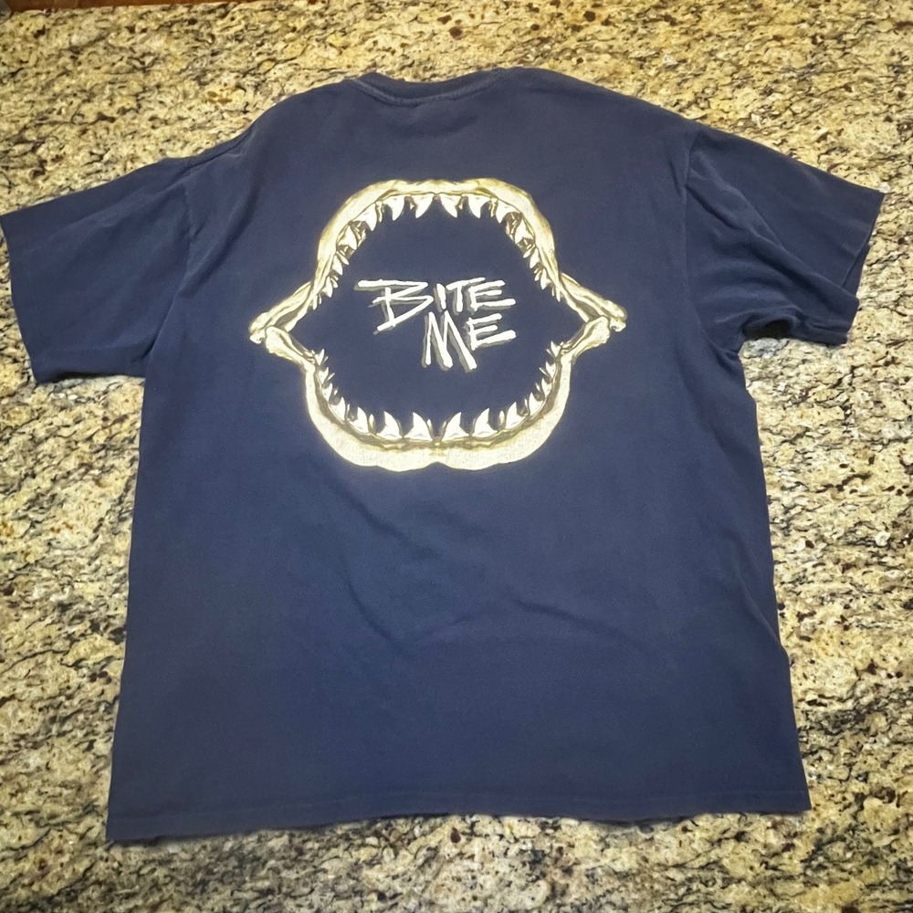 Hanes Heavyweight Mens XL Florida Englewood Beach Bite Me Shark Jaw T-Shirt Navy